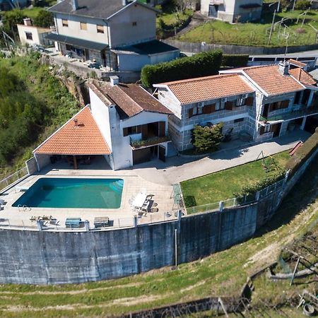 Vila Casa Do Abeto Carvalhosa Exteriér fotografie
